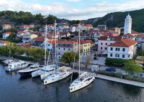 Szkolenie JSM + manewrówka na katamaranie, Chorwacja 2023
